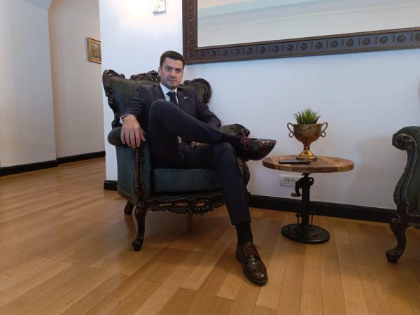 Rolul strategic al lui Mihai Popa în echipa de vânzări EkoGroup